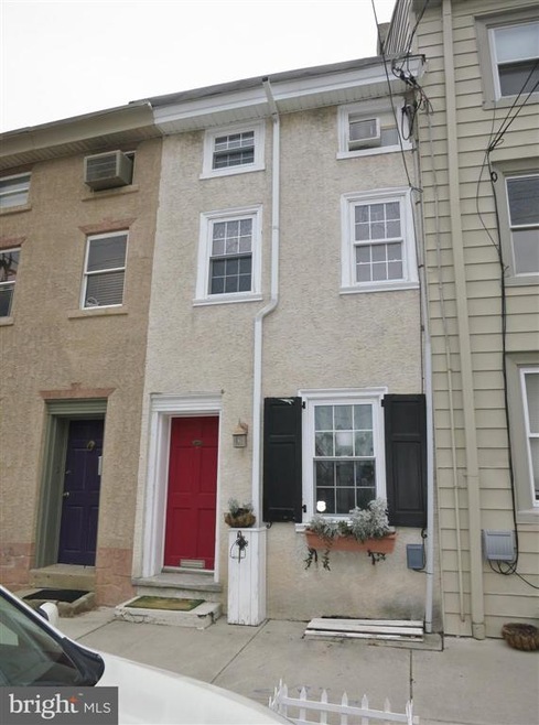 4471 Silverwood St, Philadelphia, PA 19127 - photo 1