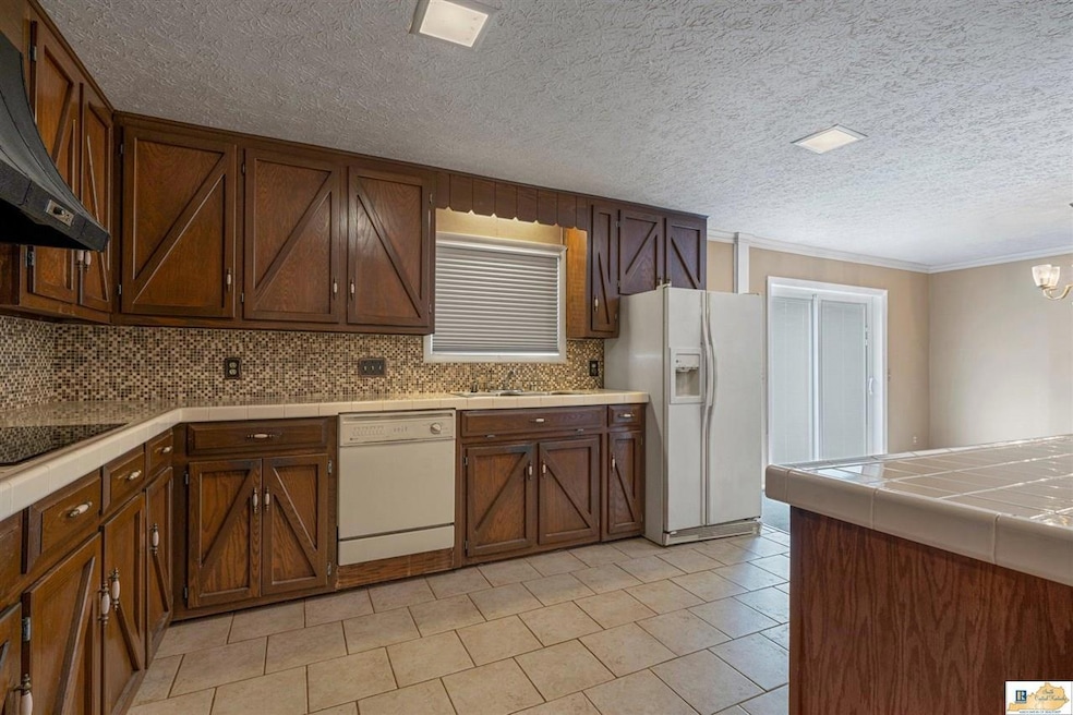 For Sale $275,000 • Co-Listing Agent
