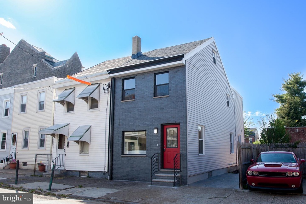 4640 Edgemont St, Philadelphia, PA 19137 - photo 1