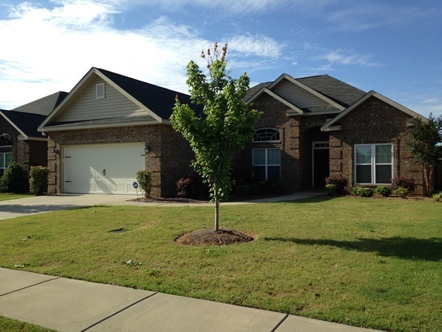 93 Glen Arbor Ln unit 106 Clarissa Dr, Warner Robins, GA 31088 - photo 1