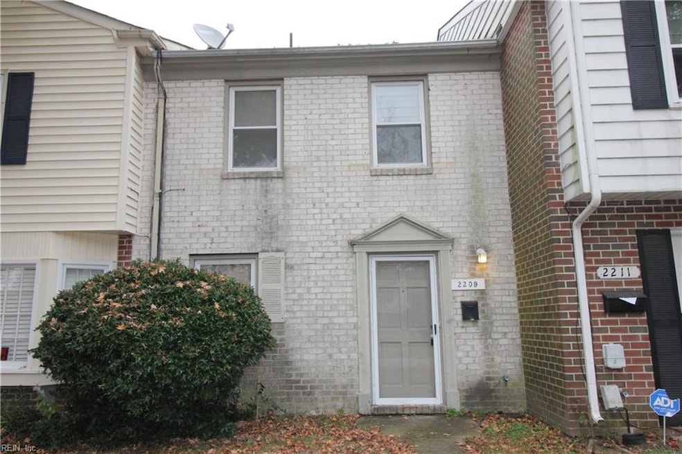 2209 Sedgewick Dr