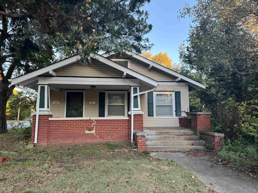 723 N C St, Wellington, KS 67152 - photo 1