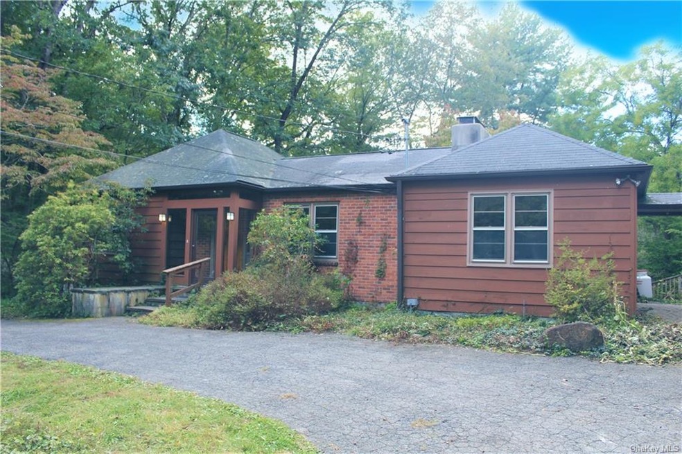 42 Rocky Ridge, Cortlandt Manor, NY 10567 - photo 1