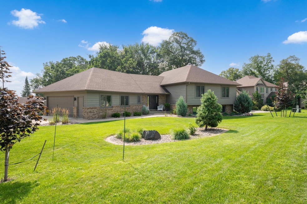 Welcome to 1203 Baihly View Ln SW.