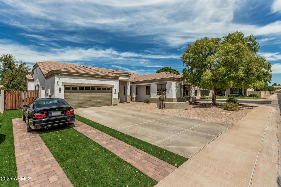 Under Contract $850,000 • Co-Listing Agent