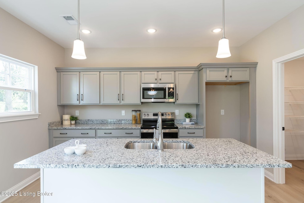 1343 Etawah Ave, Lyndon, KY 40222 - photo 1