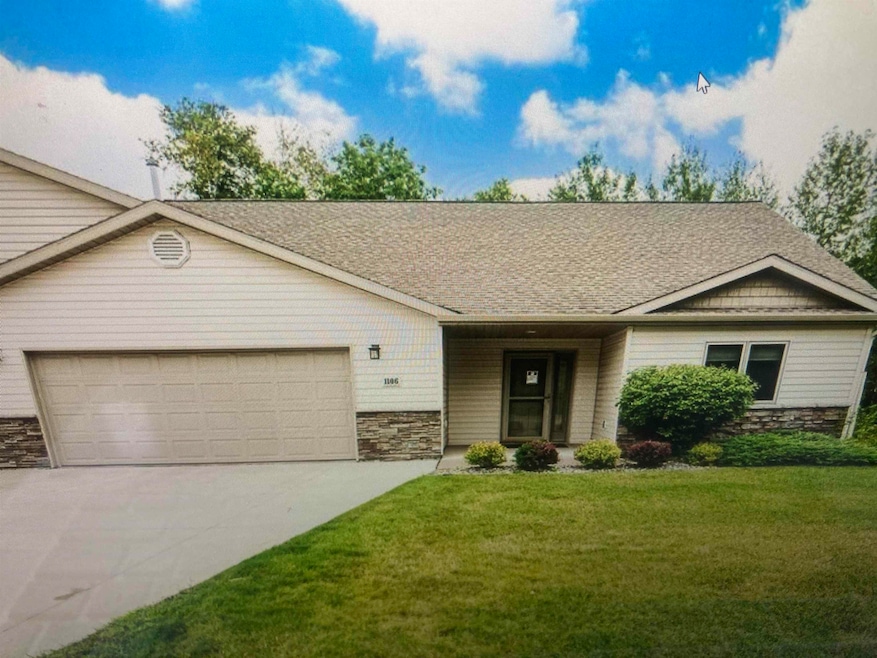 1106 Butternut Ave, Duluth, MN 55811 - photo 1