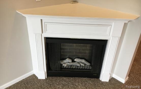 Living Room 8.jpg