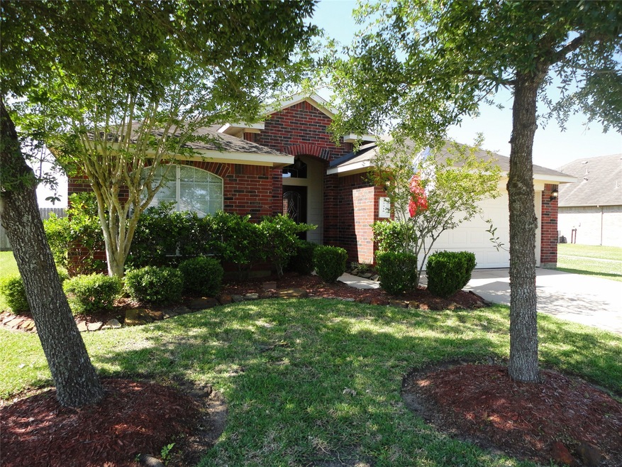 This is a great one story floorplan with the best water view in the subdivision. Nice landscaping provides shade in front yard