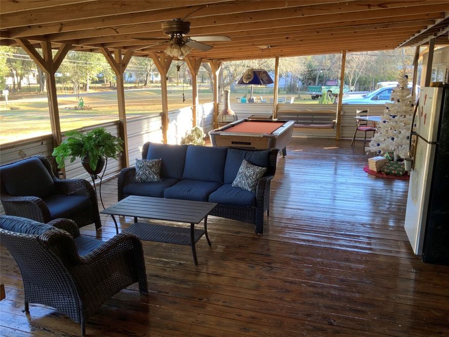 360 Cr-4023 221 Woodcreek, Dayton, TX 77535 - photo 1