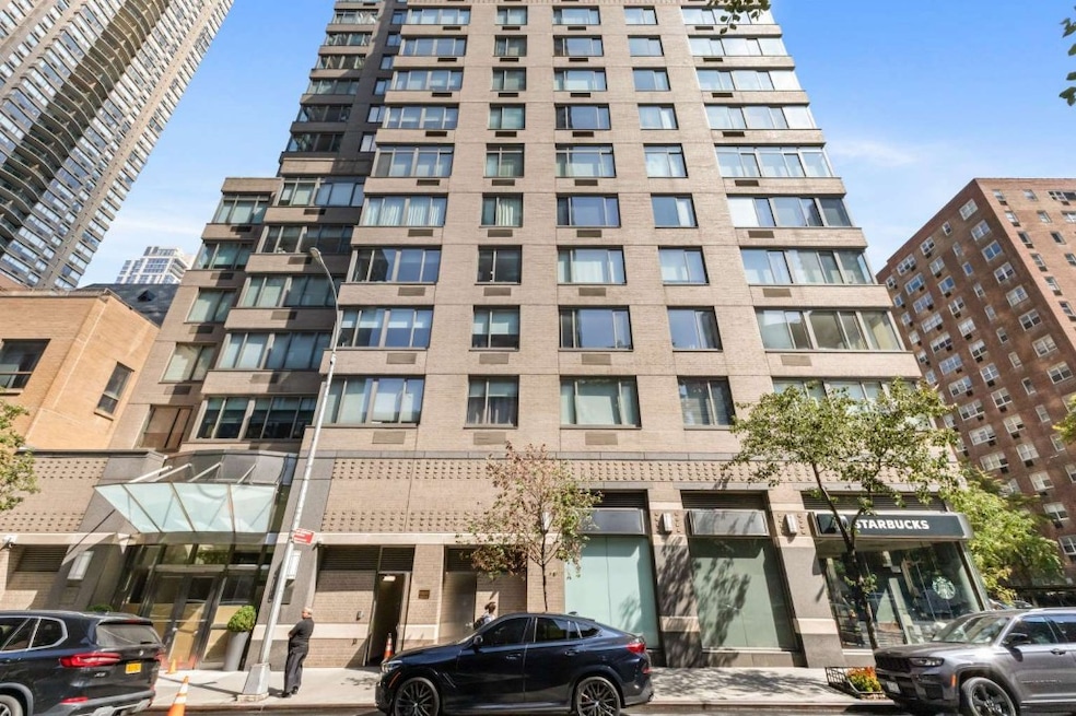 Two Columbus Avenue unit 20B, New York, NY 10023 - photo 1