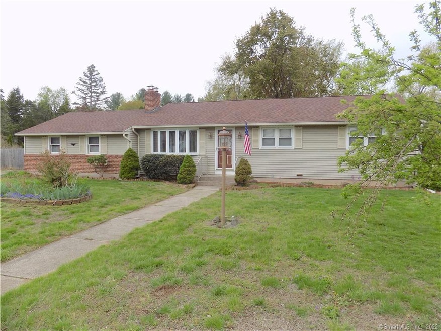 2 Stardust Dr, Enfield, CT 06082 - photo 1