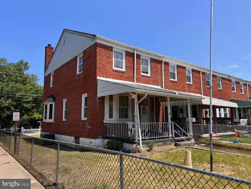 900 Middlesex Rd, Essex, MD 21221 - photo 1