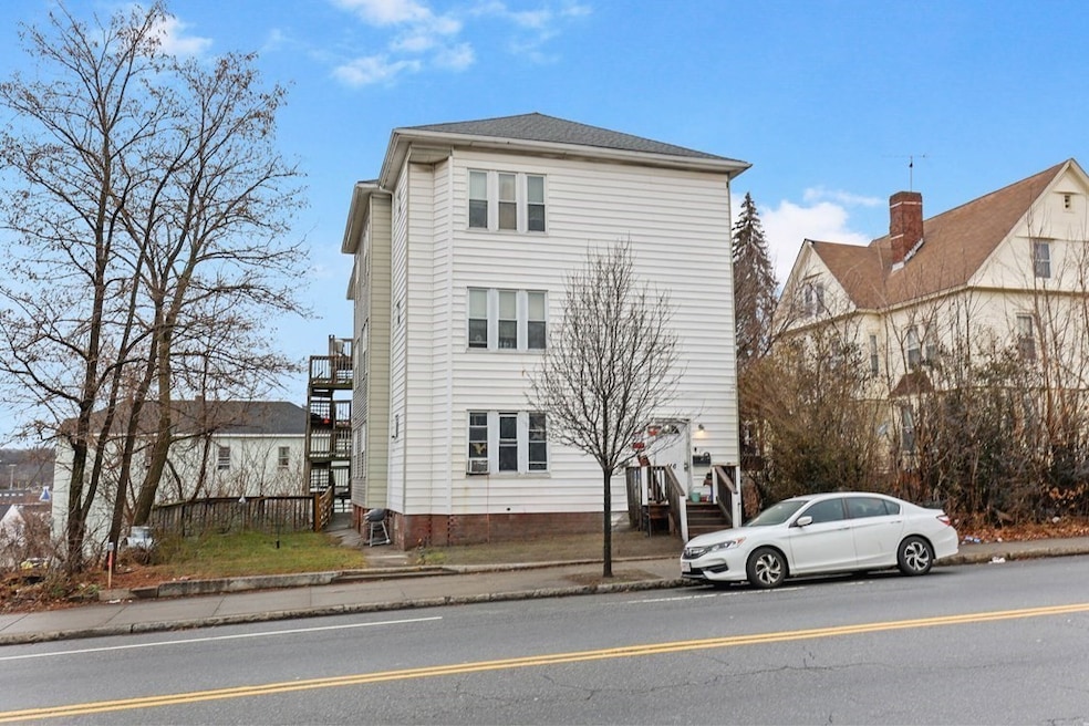 116 Lincoln St, Worcester, MA 01605 | MLS# 73190257