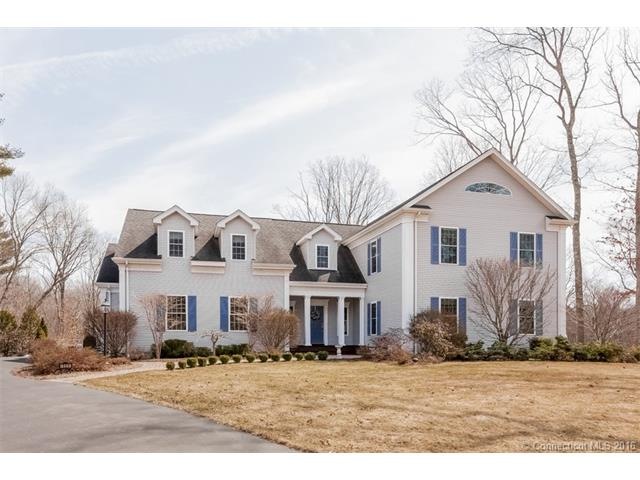 Stately colonial sits beautifully on this manicure