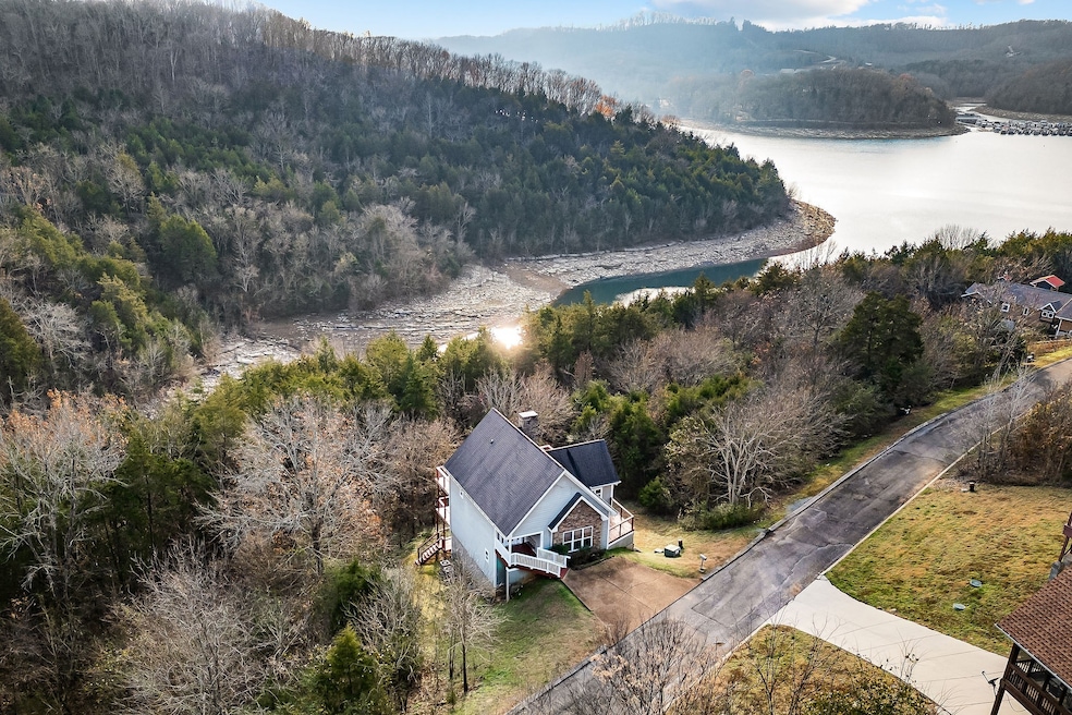 For Sale $450,000 • Co-Listing Agent