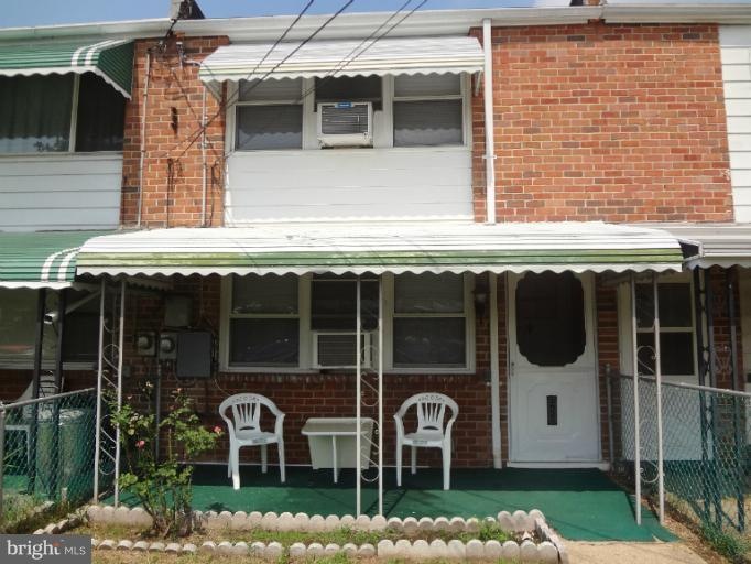 2925 Freeway, Halethorpe, MD 21227 - photo 1