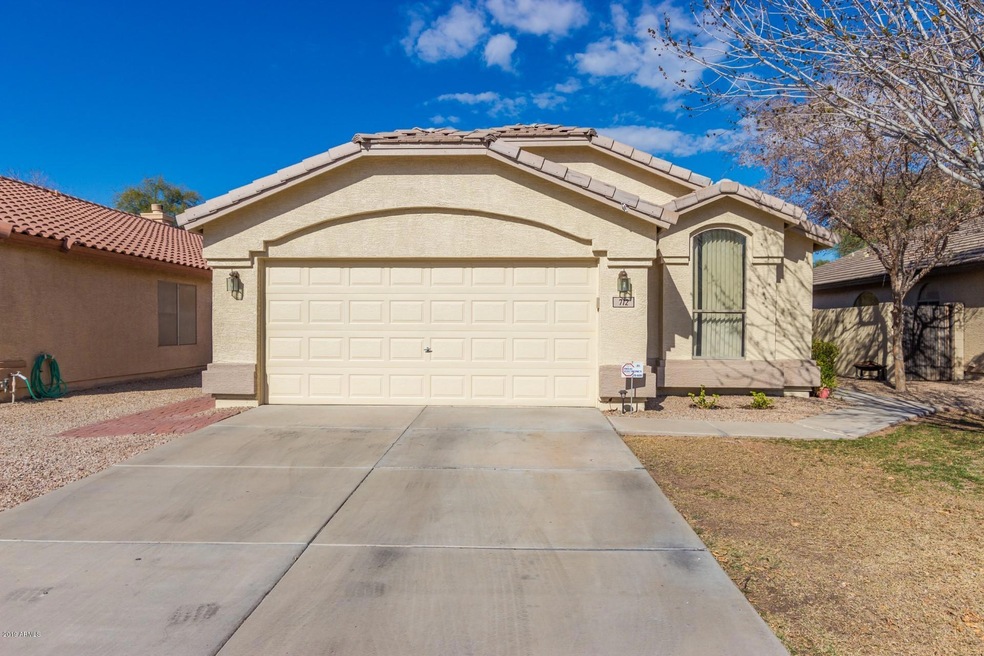 712 E Kyle Dr.