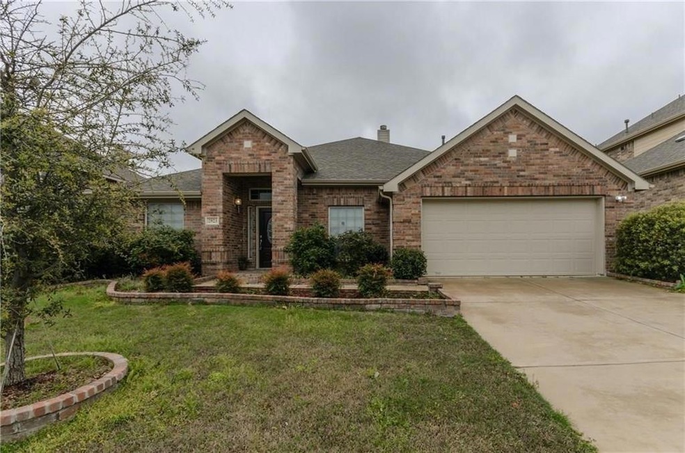 2923 Hunters Way, Wylie, TX 75098 - photo 1