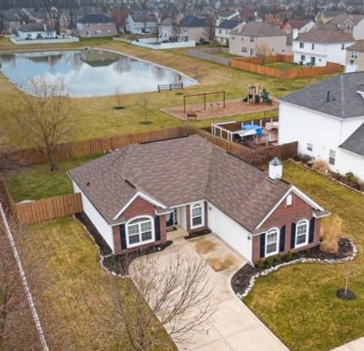 13019 Brookdale Dr, Fishers, IN 46037 - photo 1