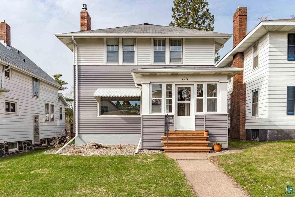 1011 N 19th Ave E, Duluth, MN 55812 - photo 1