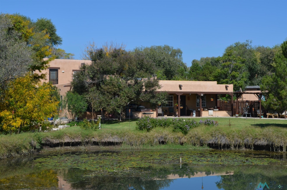 For Sale $930,000