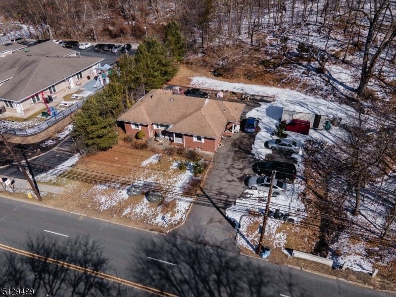 2082 Hamburg Turnpike, Wayne, NJ 07470 - photo 1