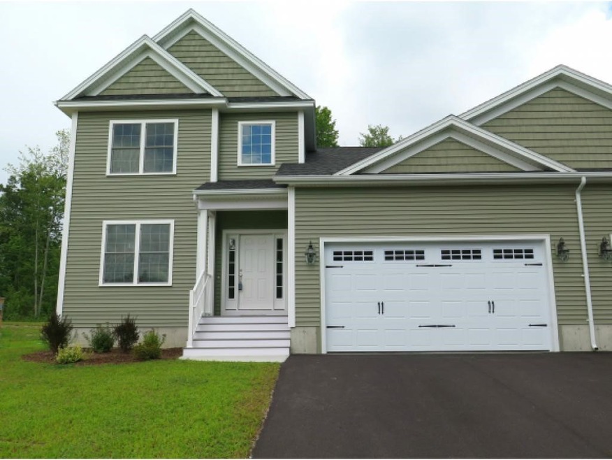 65 Waterlefe Way unit 11, Colchester, VT 05446 - photo 1