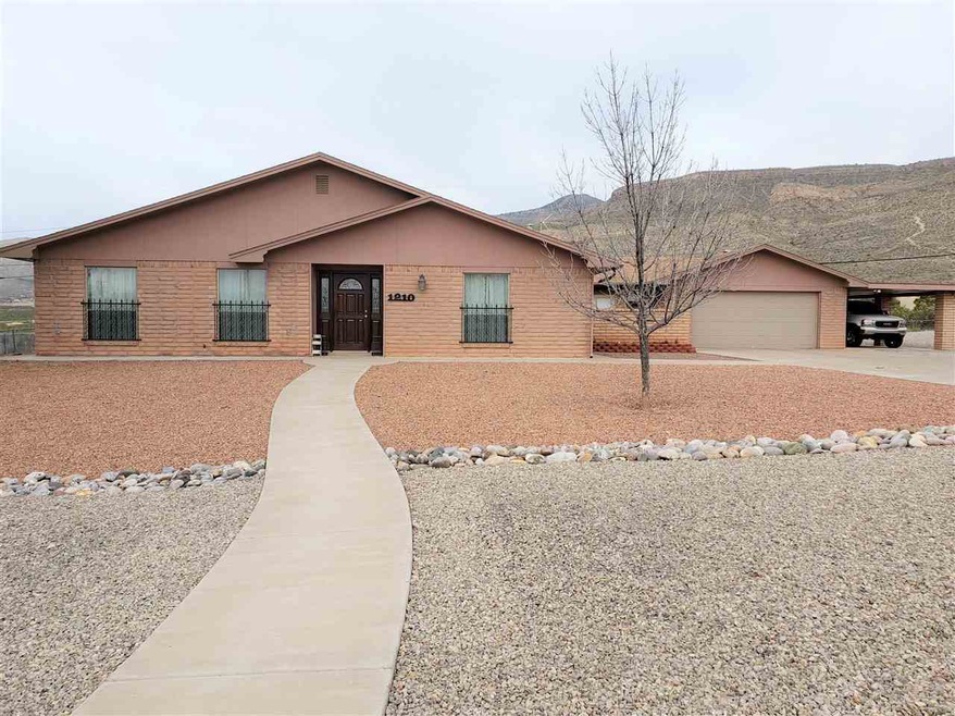 1210 S Canyon Place, Alamogordo, NM 88310 - photo 1