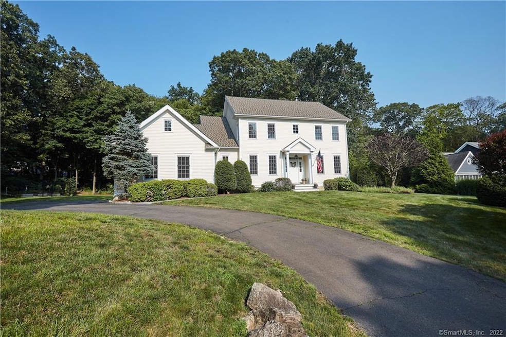 5 Kensett Ridge, Norwalk, CT 06851 - photo 1