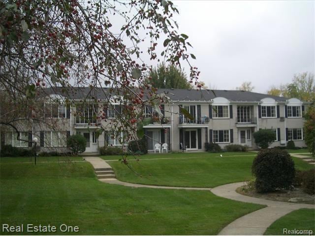 100 W Hickory Grove Rd unit H5, Bloomfield Township, MI 48304 - photo 1