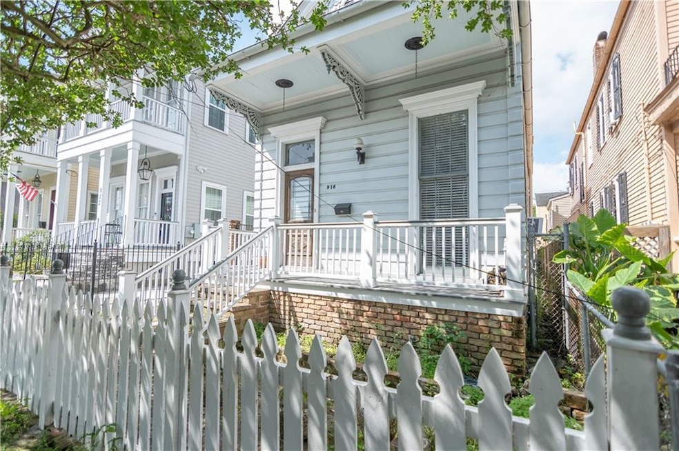 916 3rd St, New Orleans, LA 70130 - photo 1