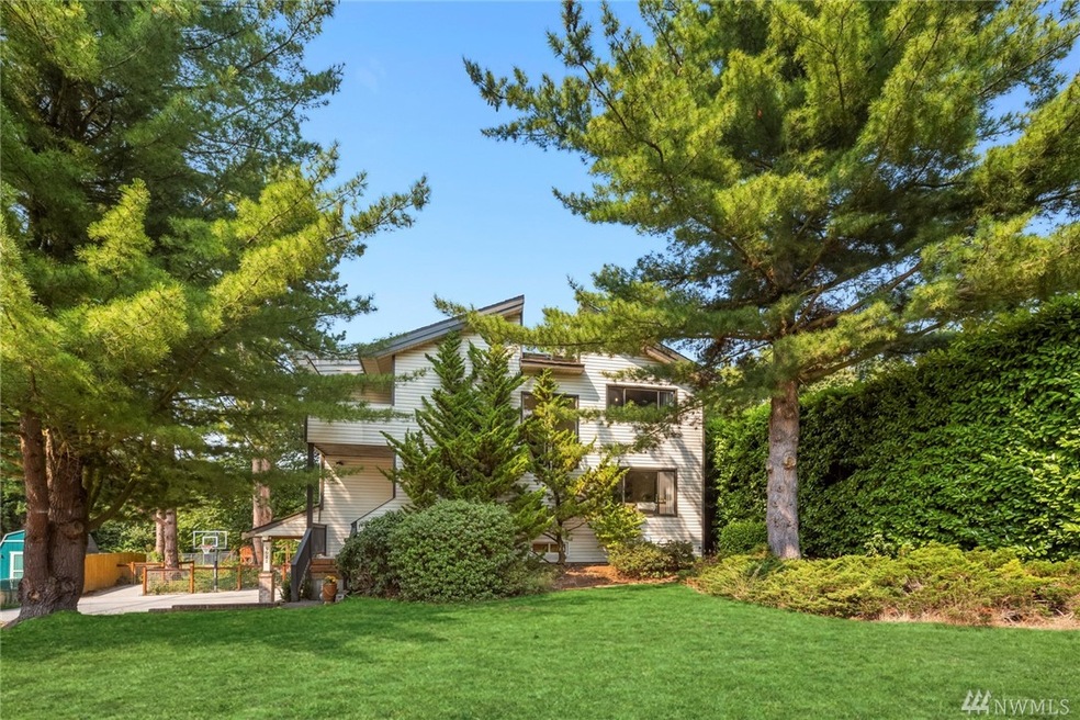 9021 220th St SW, Edmonds, WA 98026 - photo 1