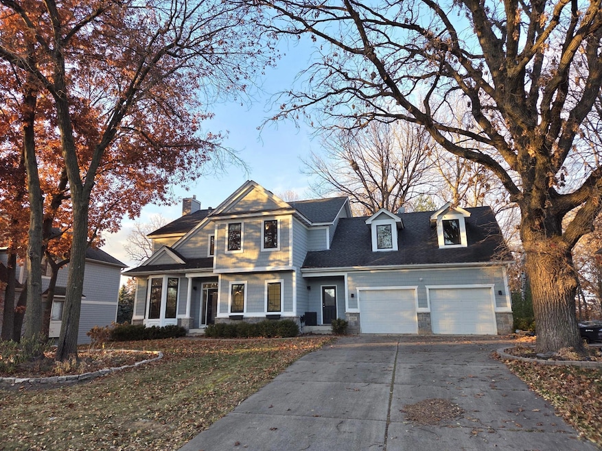 1351 Hunters Ridge, Hugo, MN 55038 - photo 1