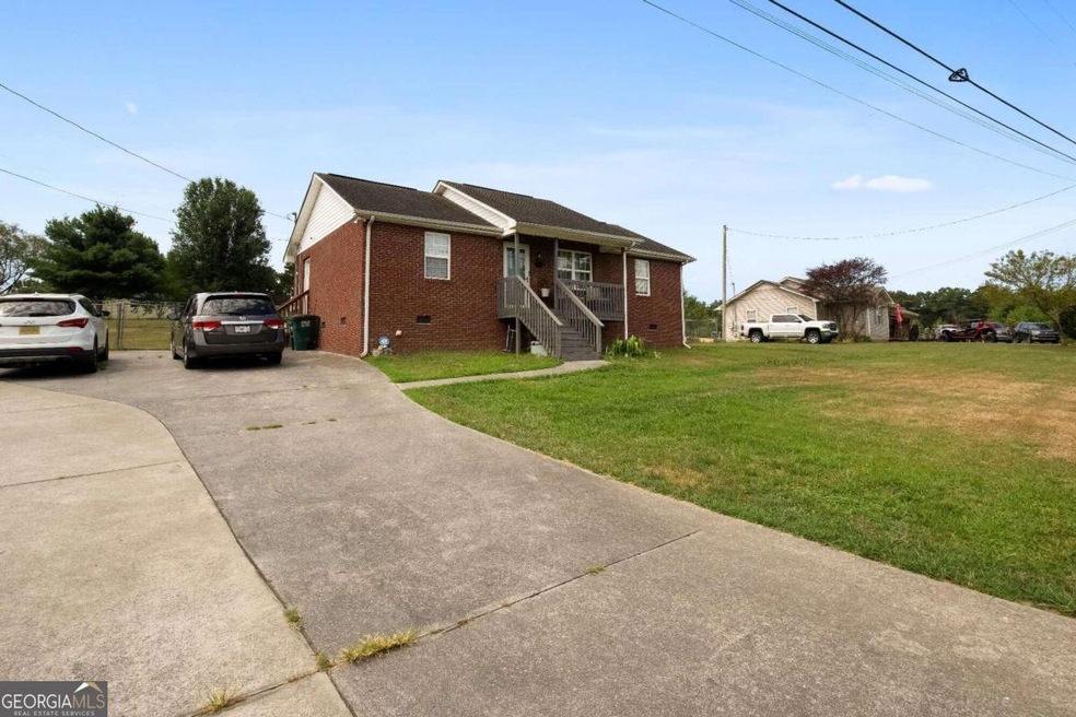 123 Mccreary Rd SE, Calhoun, GA 30701 - photo 1