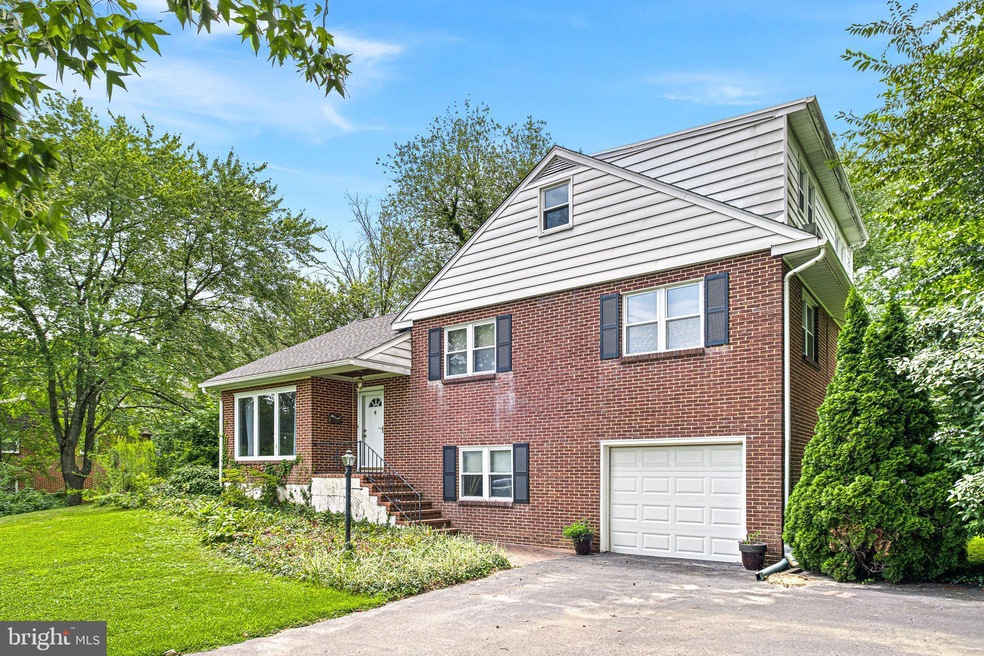 1308 Marsh Rd, Wilmington, DE 19803 - photo 1