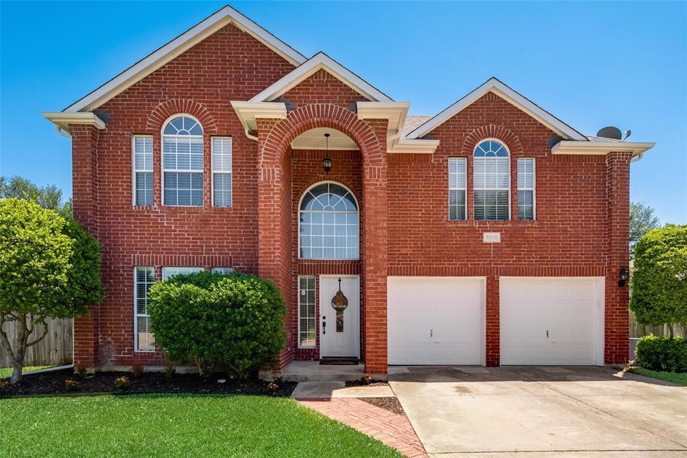 5316 Texas Dr, North Richland Hills, TX 76180 - photo 1