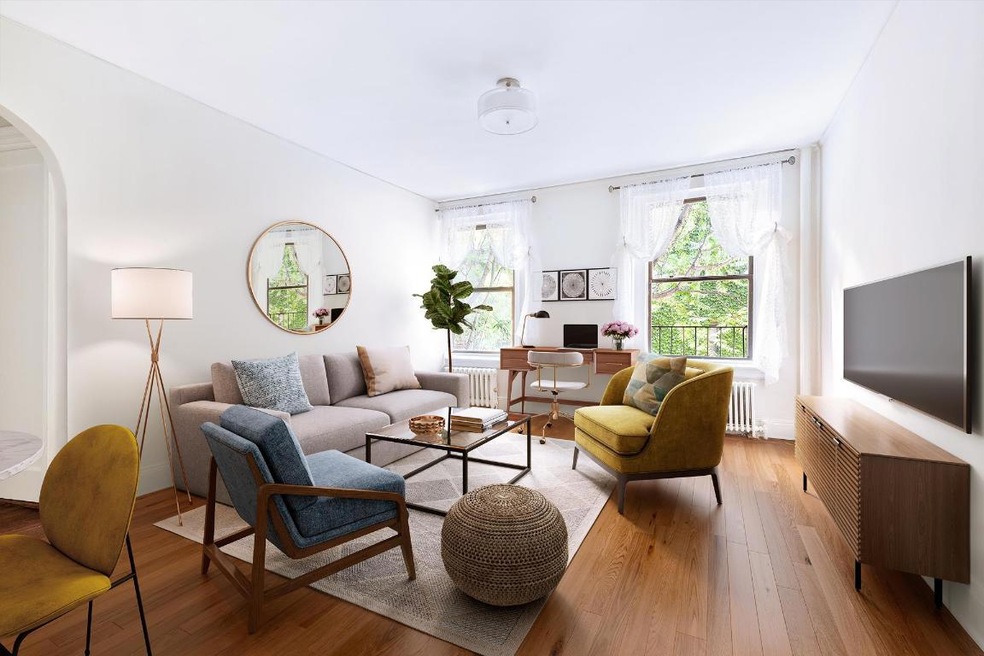 240 E 24th St unit 2G, New York, NY 10010 - photo 1