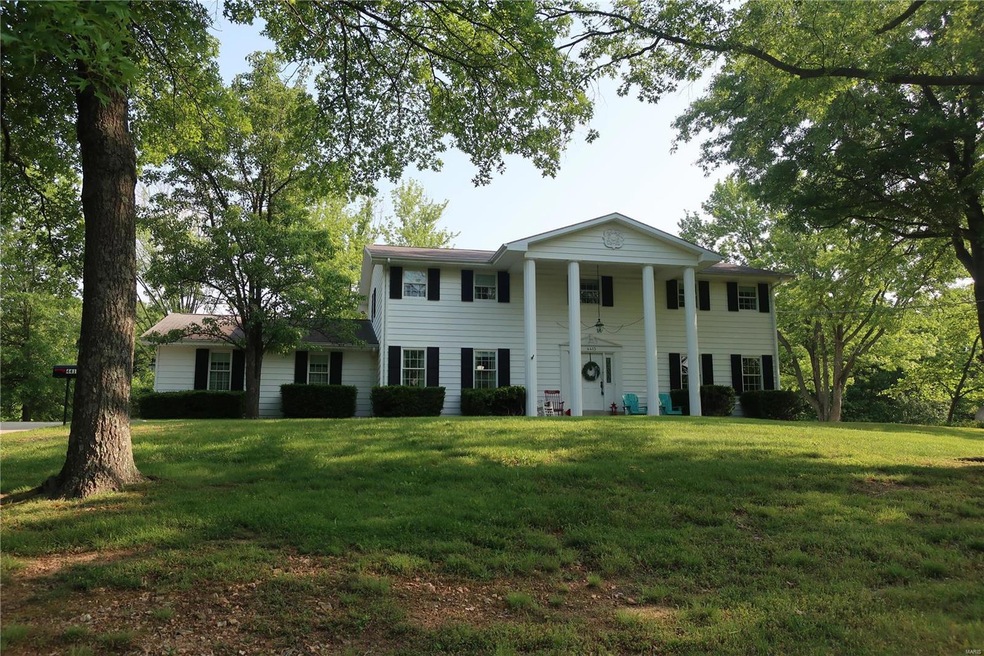 Welcome to 4413 Rock Creek Road. Won't you come in
