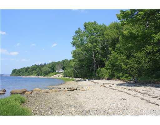 8 Goose Ledge Rd, Harpswell, ME 04079 - photo 1