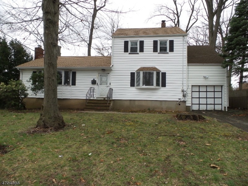 441 W 4th Ave, Roselle, NJ 07203 - photo 1