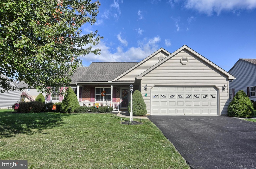 126 Arbor Dr, Myerstown, PA 17067 - photo 1