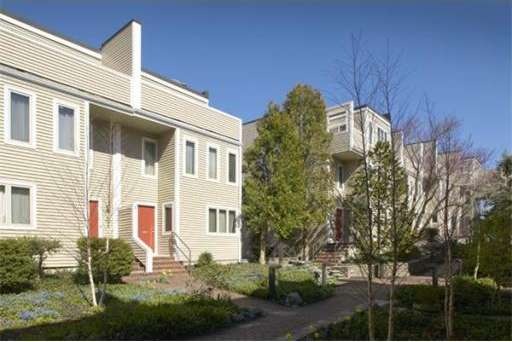 676 Huron Ave unit 16, Cambridge, MA 02138 - photo 1