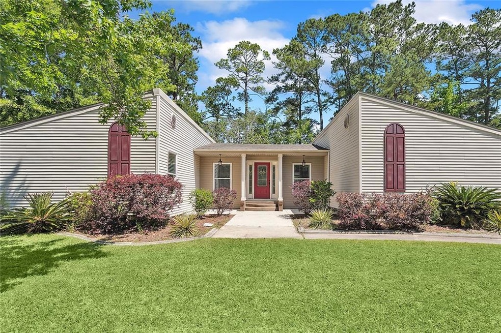 116 Herwig Bluff Rd, Slidell, LA 70461 - photo 1