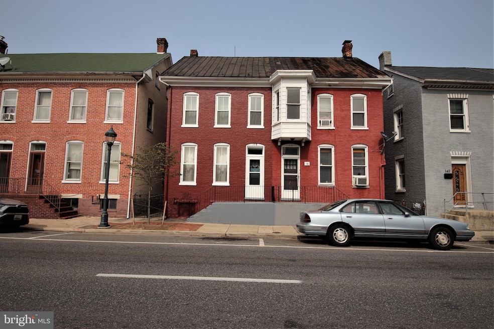 138 E Washington St, Hagerstown, MD 21740 - photo 1