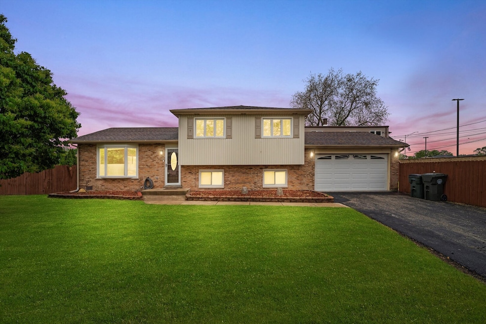 For Sale $419,999