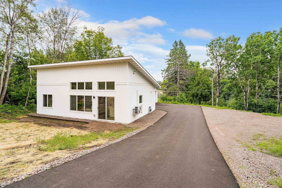 14 W Linden St, Duluth, MN 55811 - photo 1