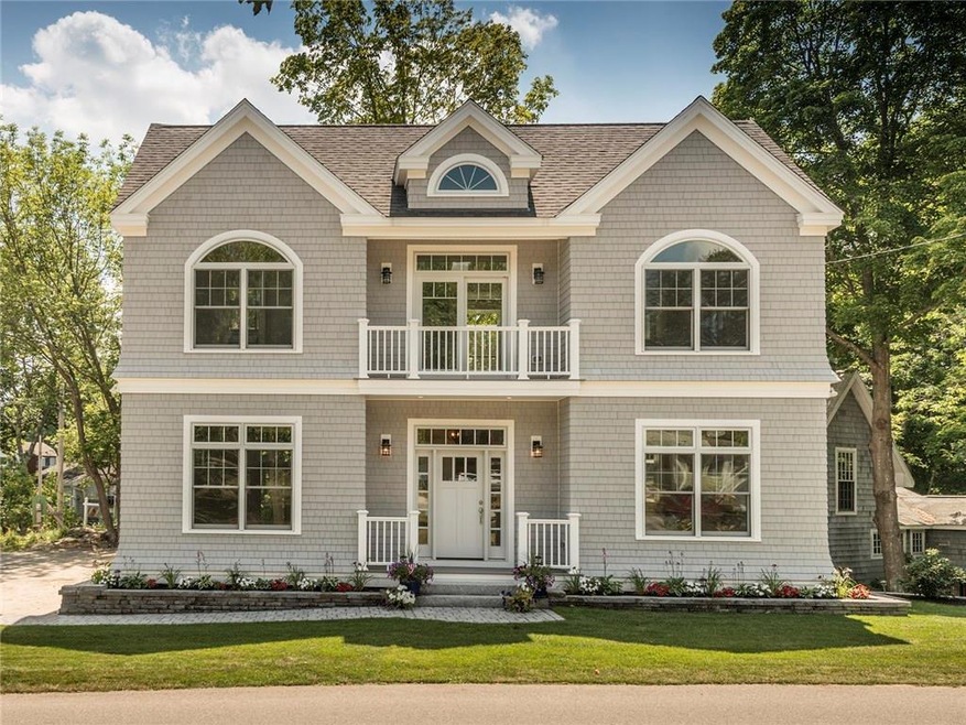 24 Perkins Cove Rd unit 2, Ogunquit, ME 03907 - photo 1