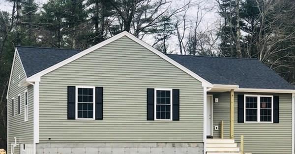 63 Charlotte Furnace Rd, Wareham, MA 02576 - photo 1