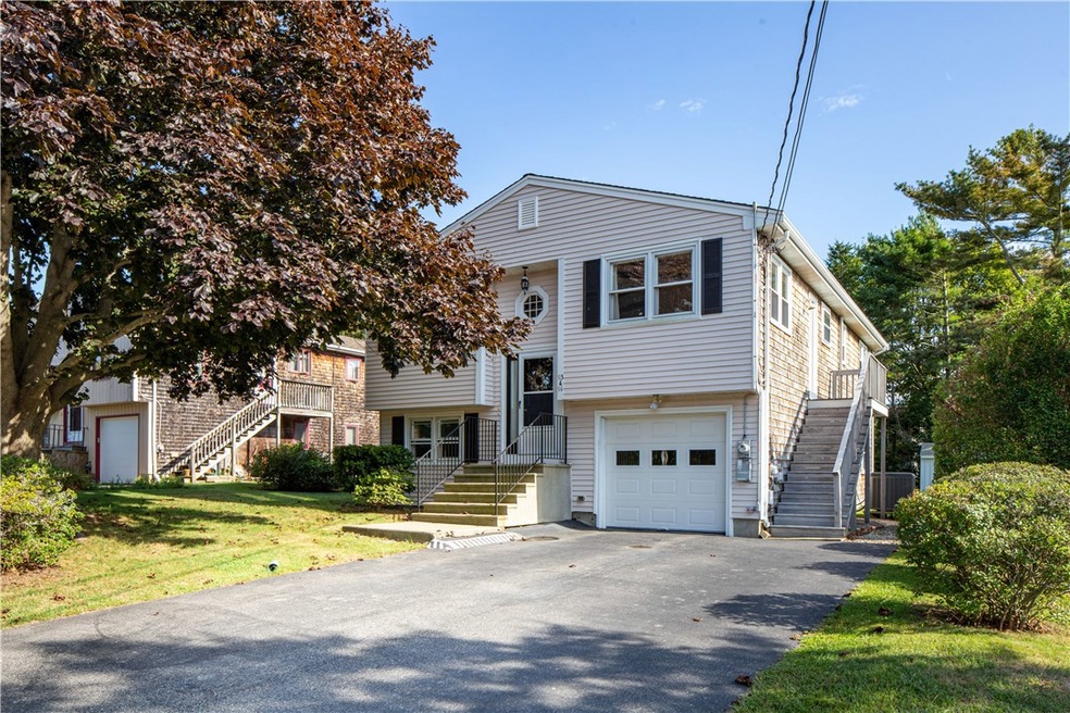 91 Reservoir Rd unit 93, Middletown, RI 02842 - photo 1